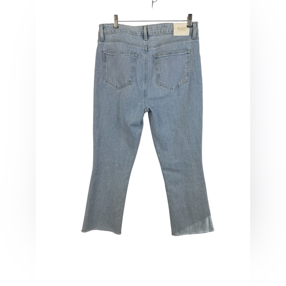 Paige women’s light wash frayed edge Collete Crop Flare jeans. Size 31 - Picture 2 of 7